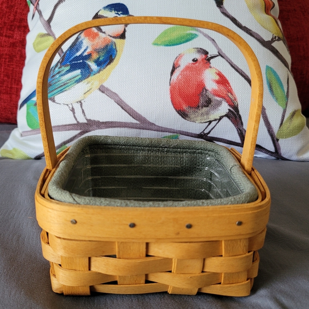 Longaberger 2003 Tarragon Booking Basket with Protector and Liner - Like New